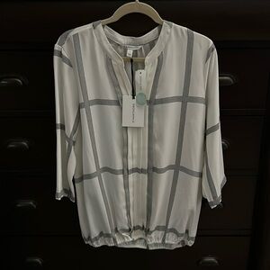 Brand new with tags 41 Hawthorne size L black & white Stitchfix polyester top